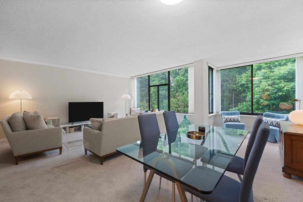 305-4101 Yew Street, Vancouver, BC, V6L 3B7 - 8