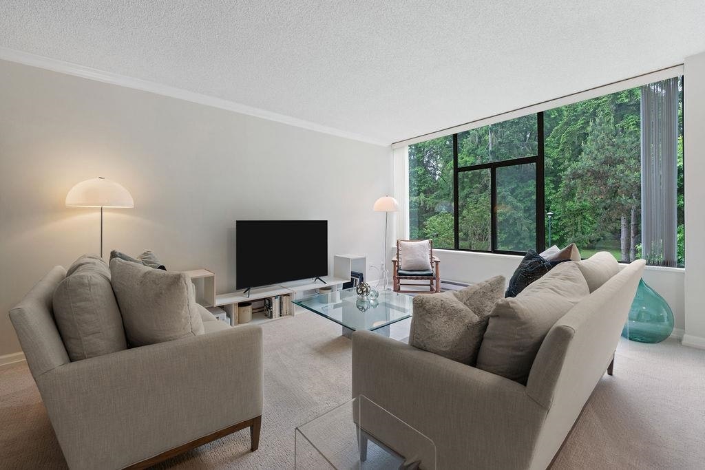 305-4101 Yew Street, Vancouver, BC, V6L 3B7 - 13