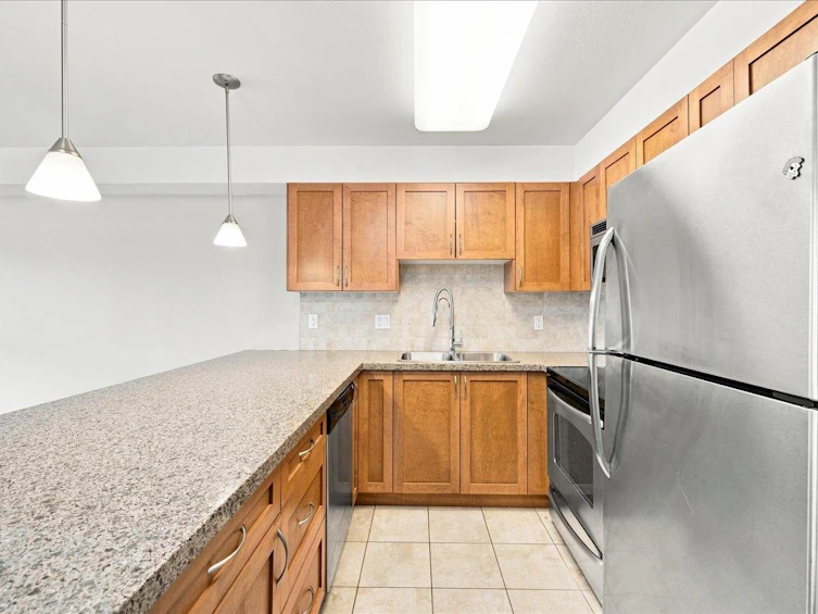 205-2373 Atkins Avenue, Port Coquitlam, BC, V3C 1Y7 - 12