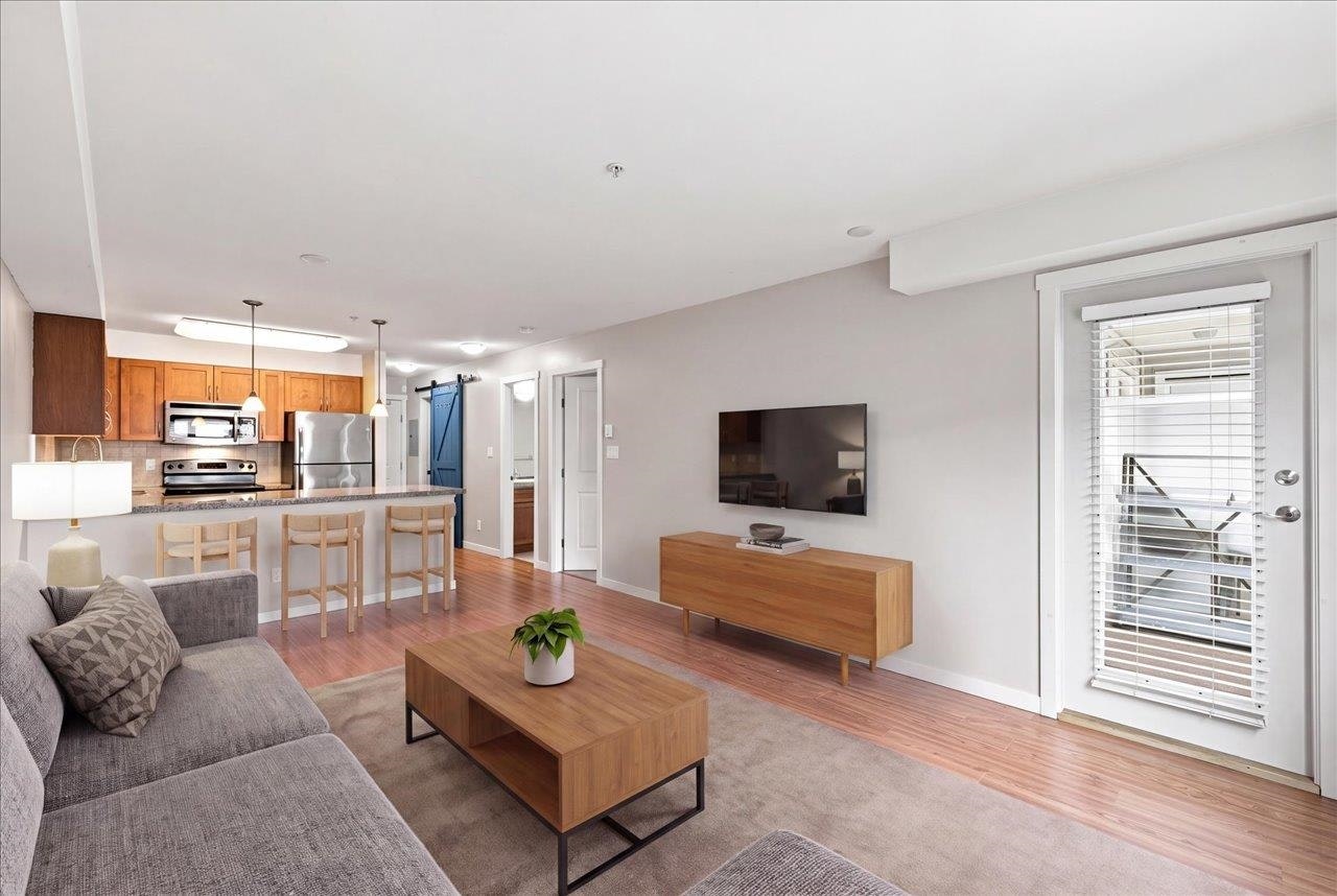 205-2373 Atkins Avenue - 4