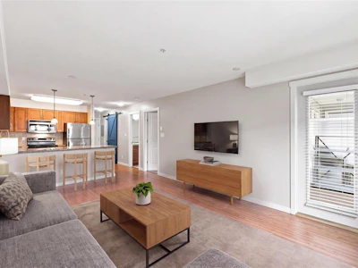 205-2373 Atkins Avenue - 4