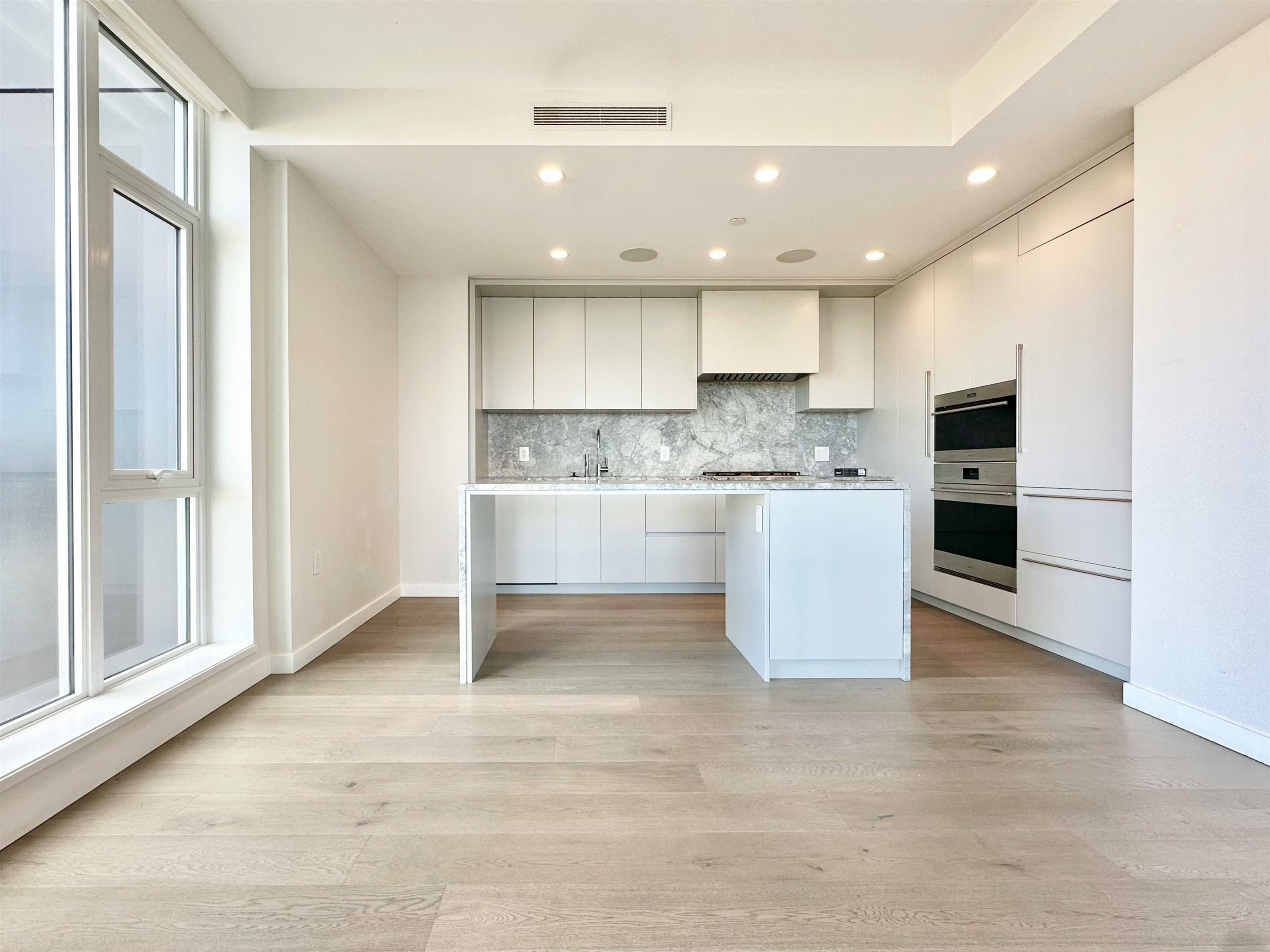 1207-7433 Cambie, Vancouver, BC, V6P 0J8 - 8