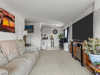 23-46210 Margaret Avenue - 5