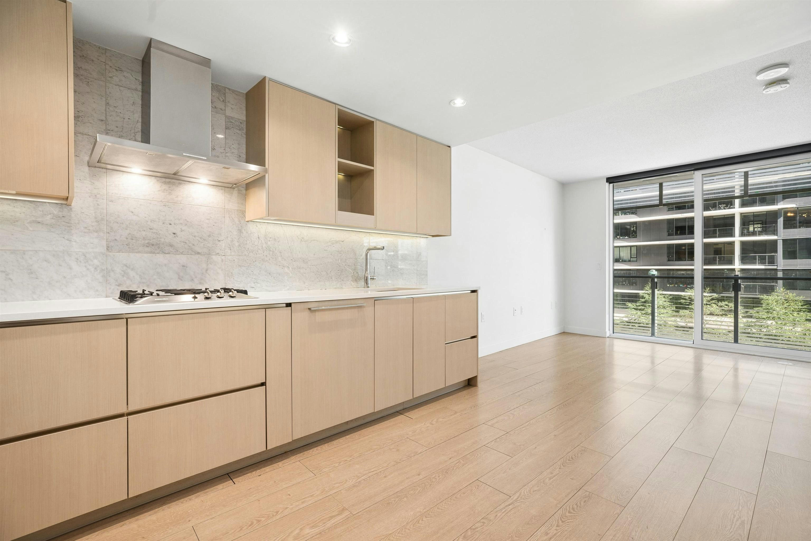 511-89 Nelson, Vancouver, BC, V6Z 0E7 - 3