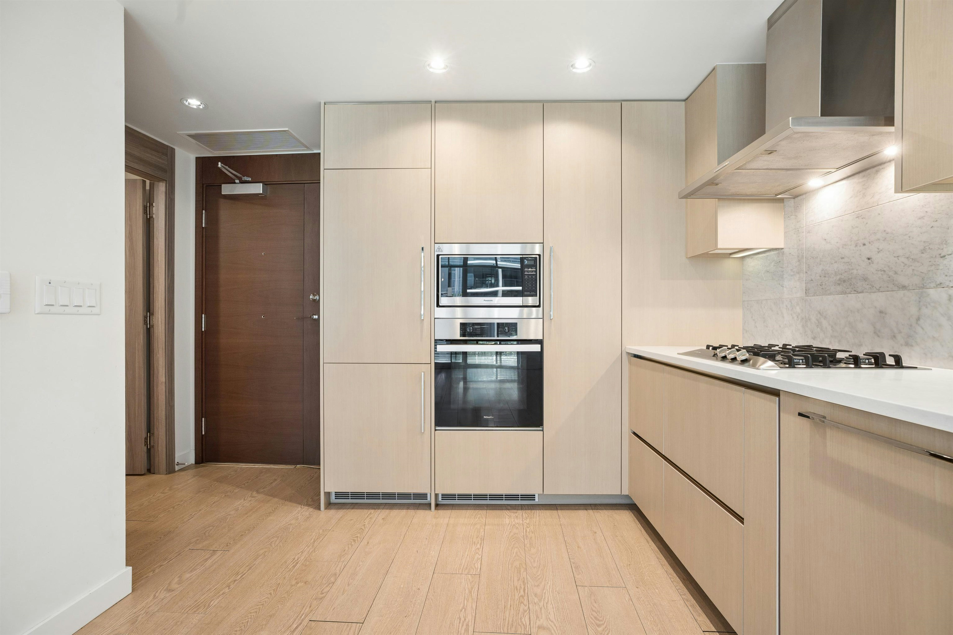 511-89 Nelson, Vancouver, BC, V6Z 0E7 - 21