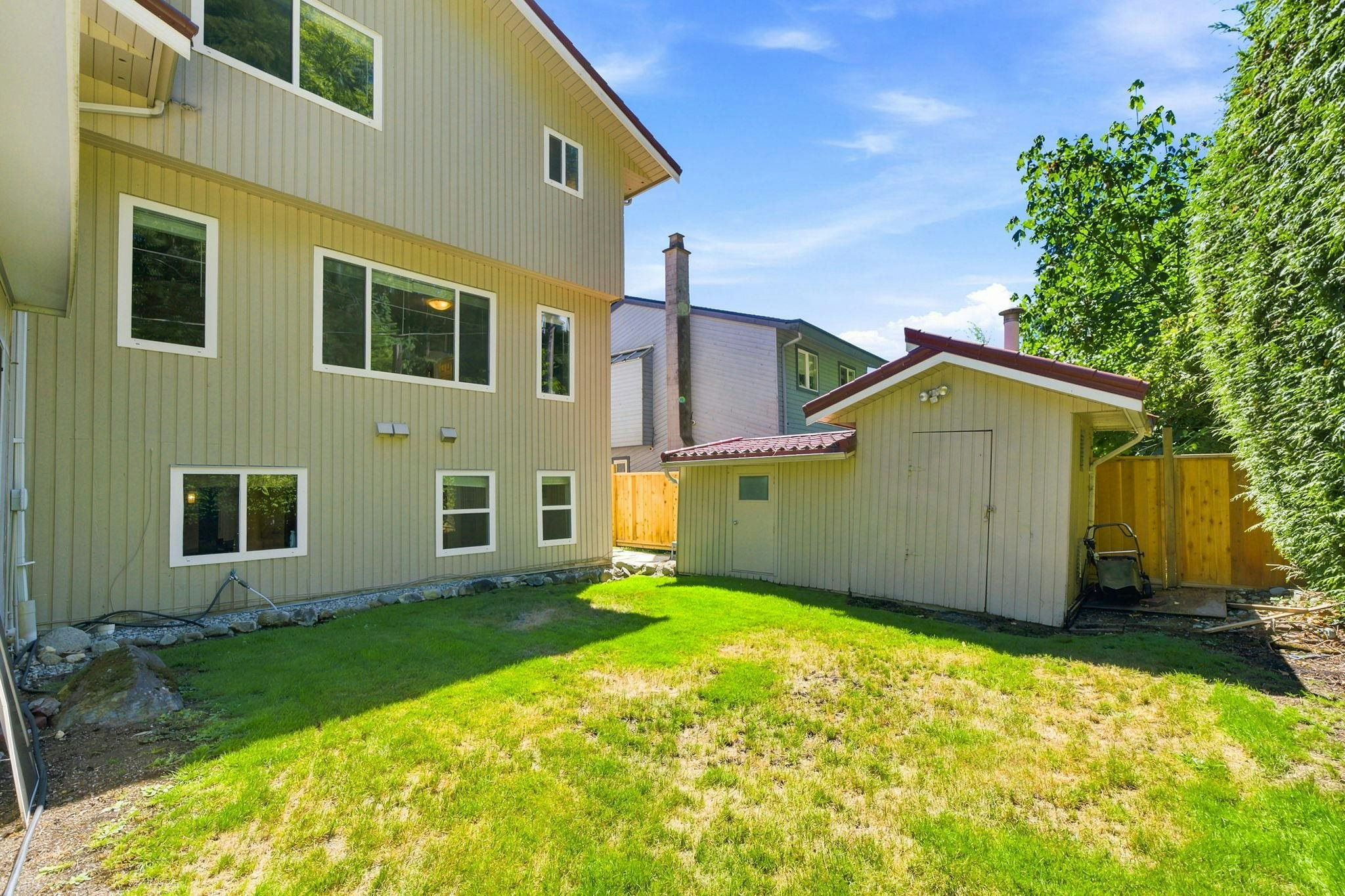 5553 Nancy Greene Way, North Vancouver, BC, V7R 4R6 - 20
