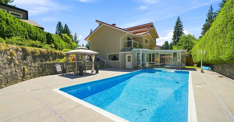 5553 Nancy Greene Way, North Vancouver, BC, V7R 4R6 - 17