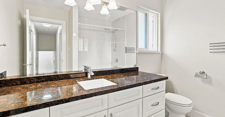 5553 Nancy Greene Way, North Vancouver, BC, V7R 4R6 - 15