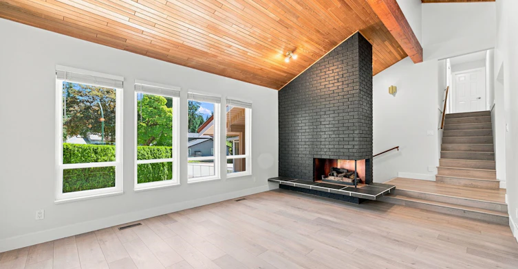 5553 Nancy Greene Way, North Vancouver, BC, V7R 4R6 - 12