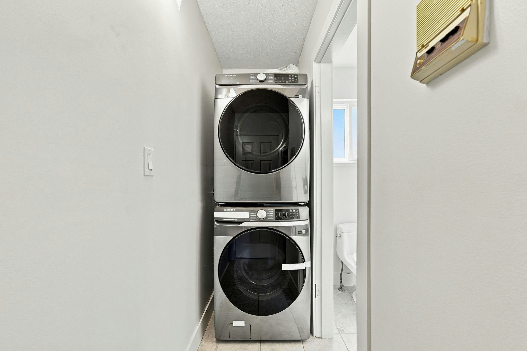 5553 Nancy Greene Way, North Vancouver, BC, V7R 4R6 - 10