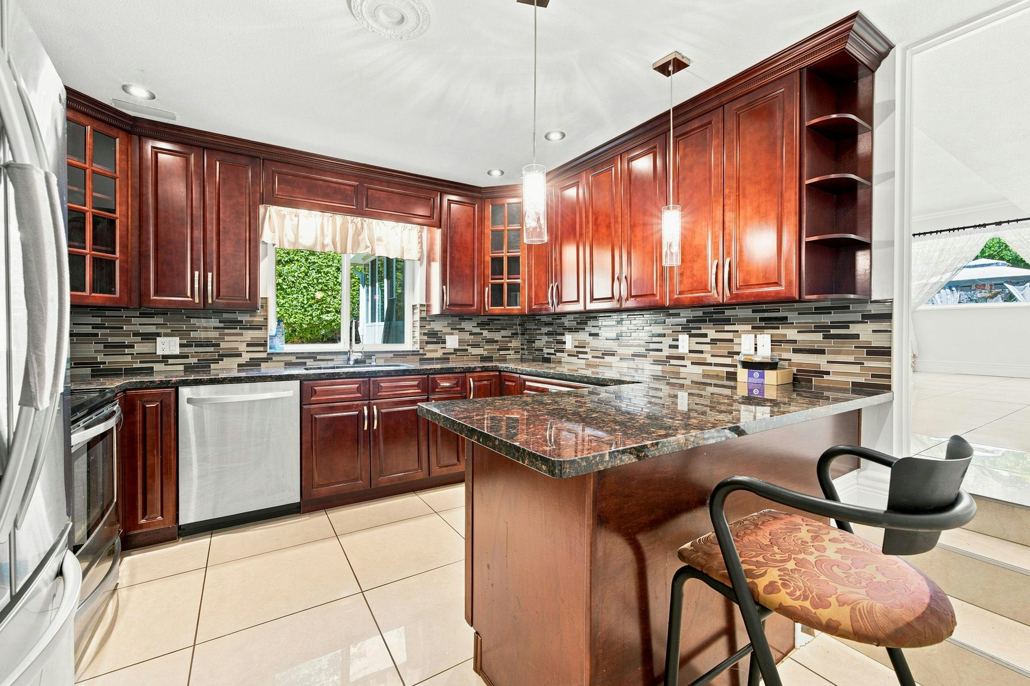 5553 Nancy Greene Way, North Vancouver, BC, V7R 4R6 - 5