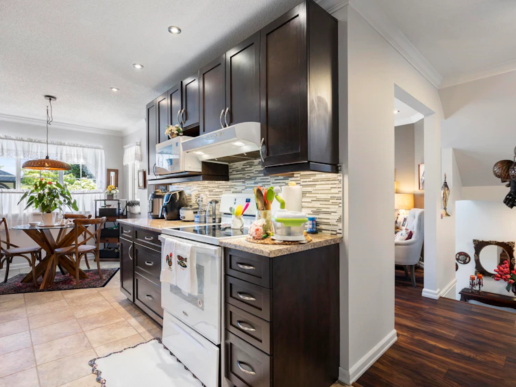 35-2561 Runnel Drive, Coquitlam, BC, V3E 2S3 - 9