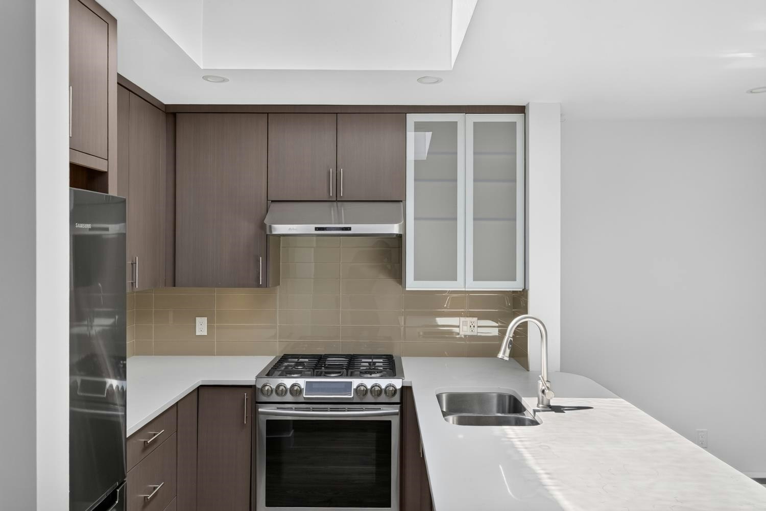 401-688 E 16th Avenue, Vancouver, BC, V5T 2V4 - 36
