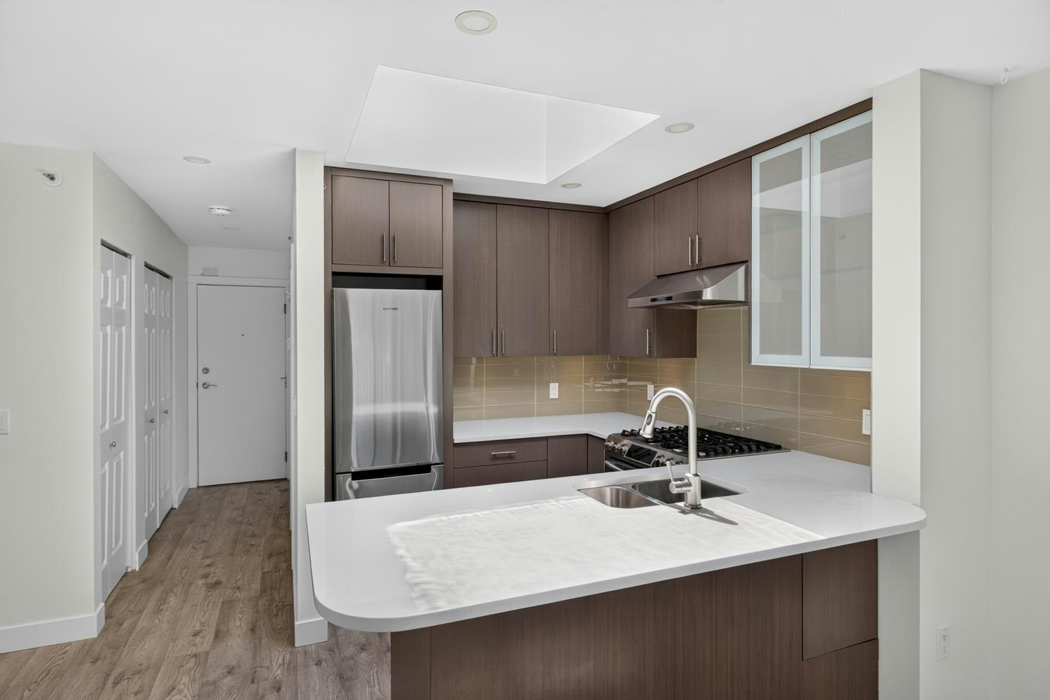 401-688 E 16th Avenue, Vancouver, BC, V5T 2V4 - 3