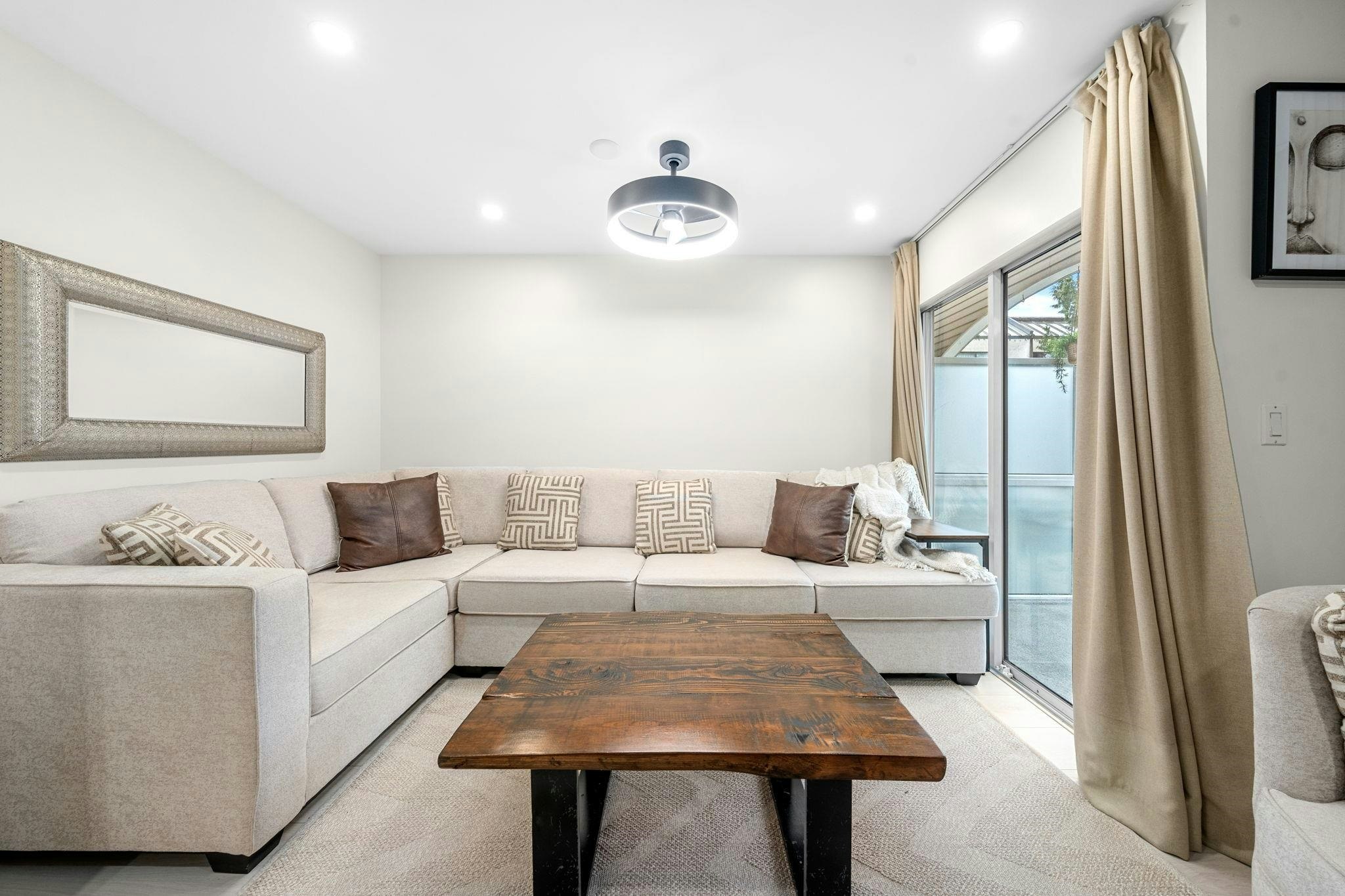 19-12188 Harris Road, Pitt Meadows, BC, V3Y 2N3 - 6