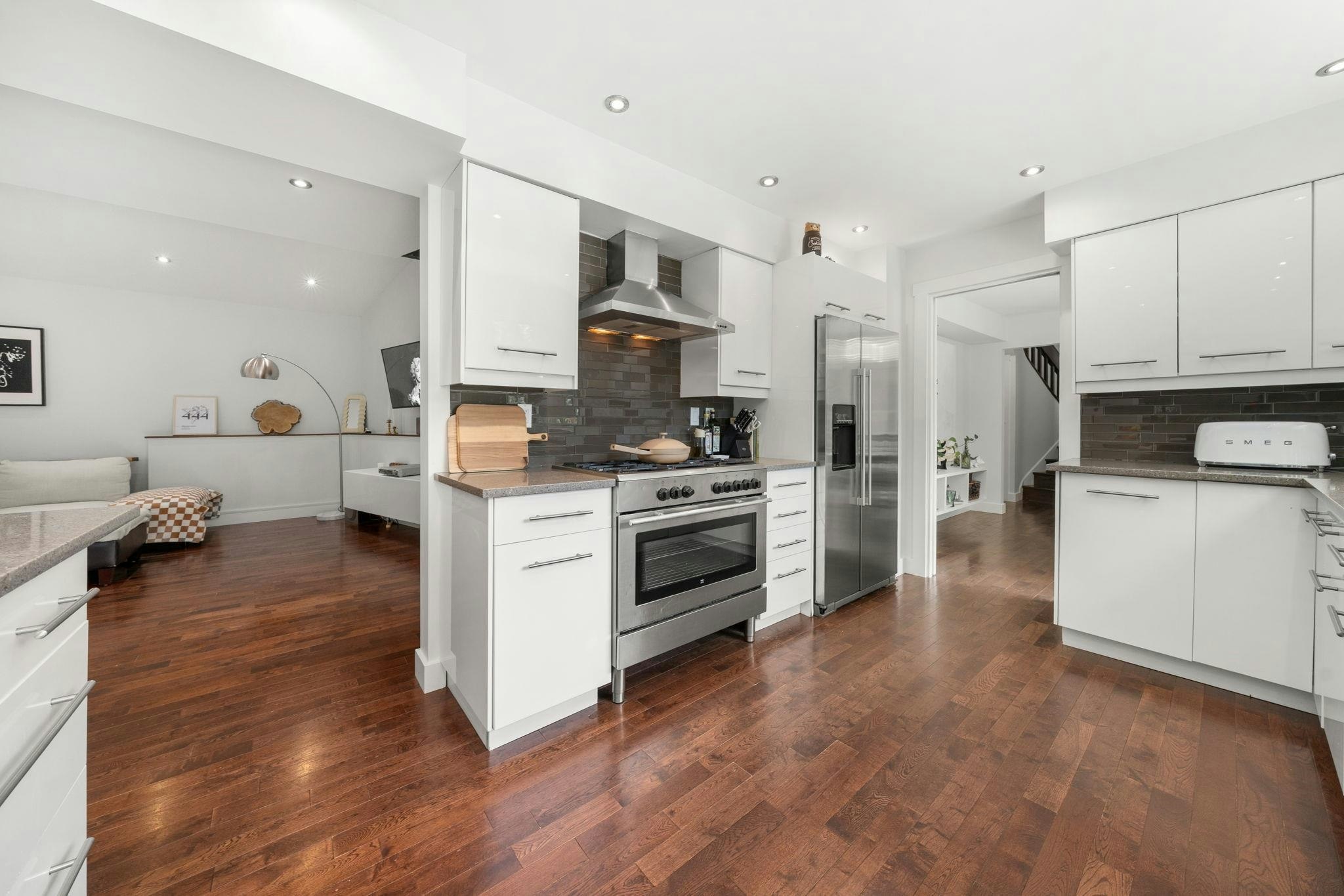 2086 Rivergrove Place, North Vancouver, BC, V7H 2L4 - 8