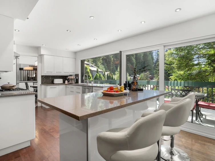 2086 Rivergrove Place, North Vancouver, BC, V7H 2L4 - 9