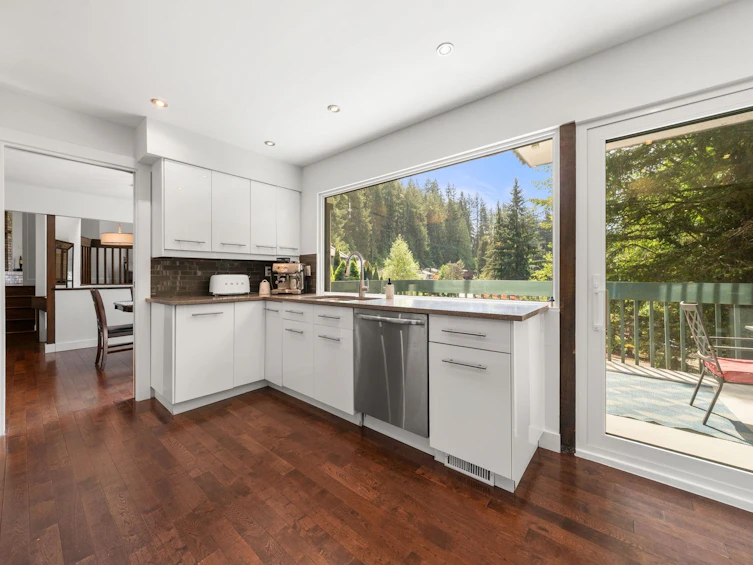 2086 Rivergrove Place, North Vancouver, BC, V7H 2L4 - 2