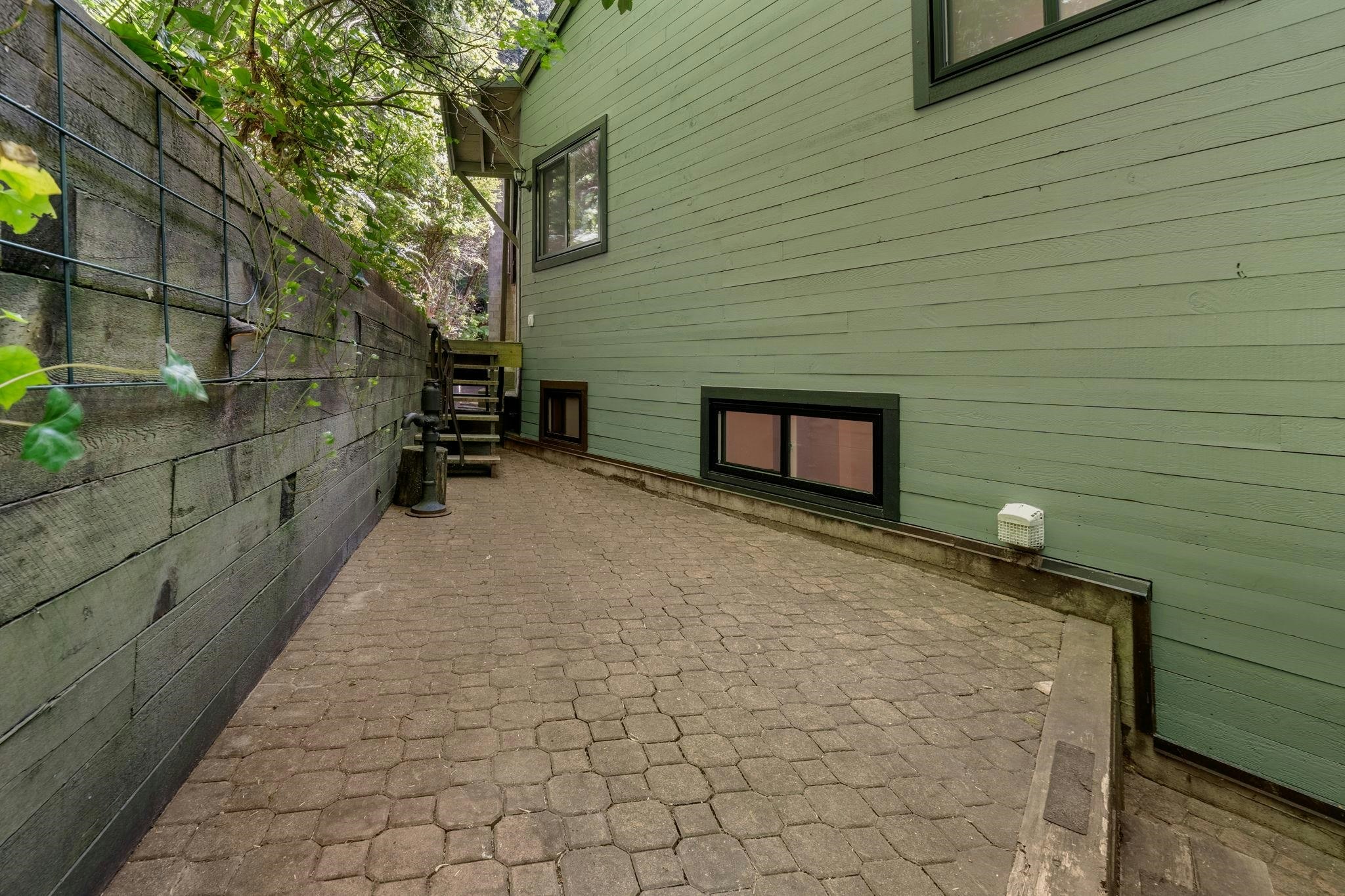 2086 Rivergrove Place, North Vancouver, BC, V7H 2L4 - 38