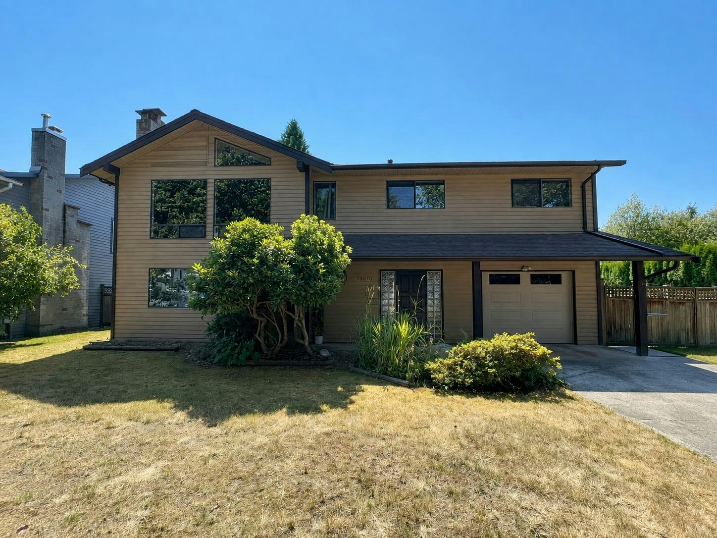13070 61a Avenue, Surrey, BC, V3X 2G8