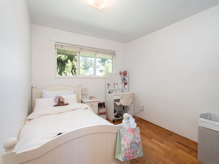 361 W 19th Street, North Vancouver, BC, V7M 1X7 - 14