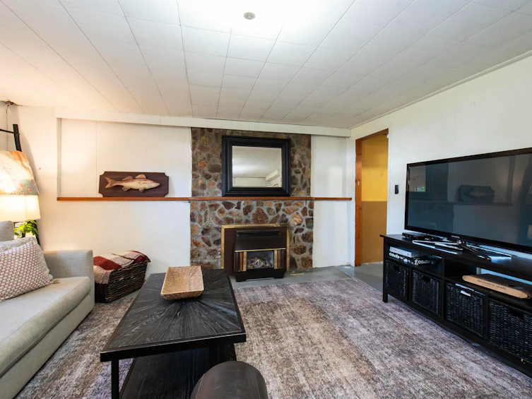 361 W 19th Street, North Vancouver, BC, V7M 1X7 - 16