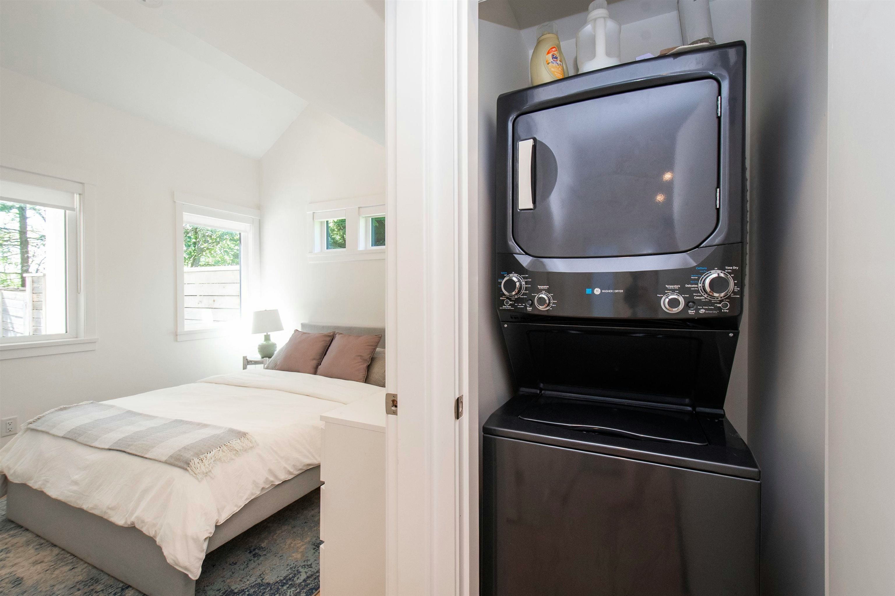 361 W 19th Street, North Vancouver, BC, V7M 1X7 - 32
