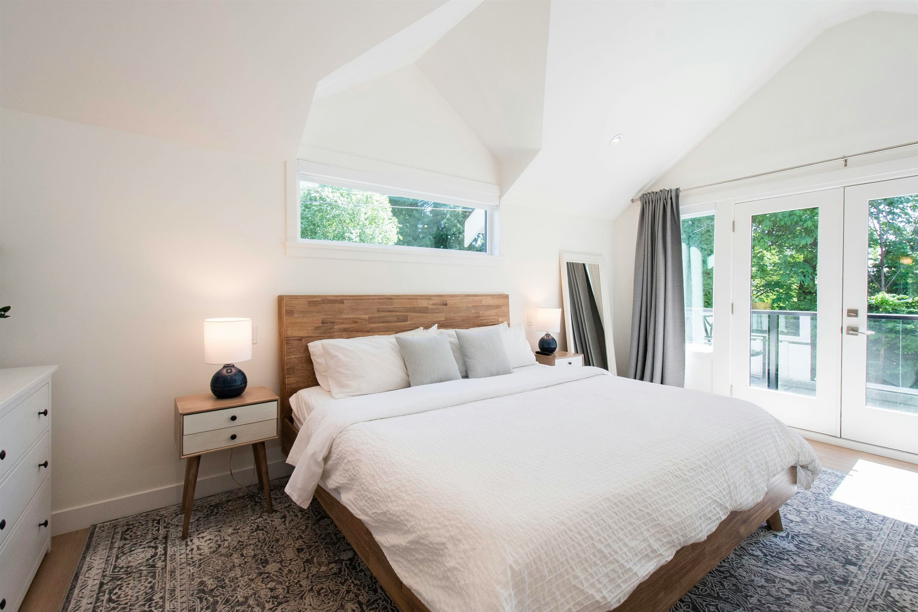 361 W 19th Street, North Vancouver, BC, V7M 1X7 - 34
