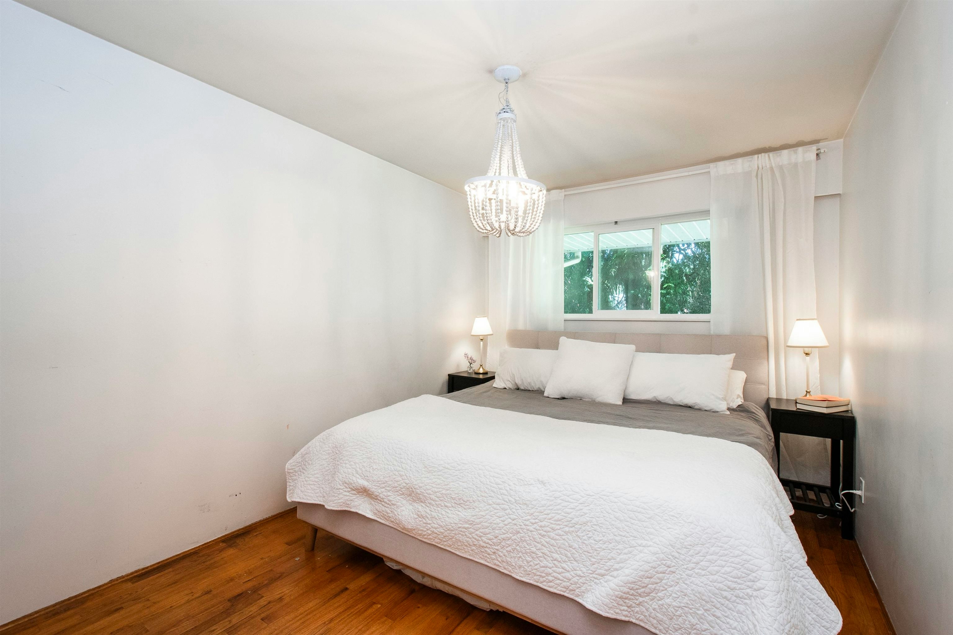 361 W 19th Street, North Vancouver, BC, V7M 1X7 - 13