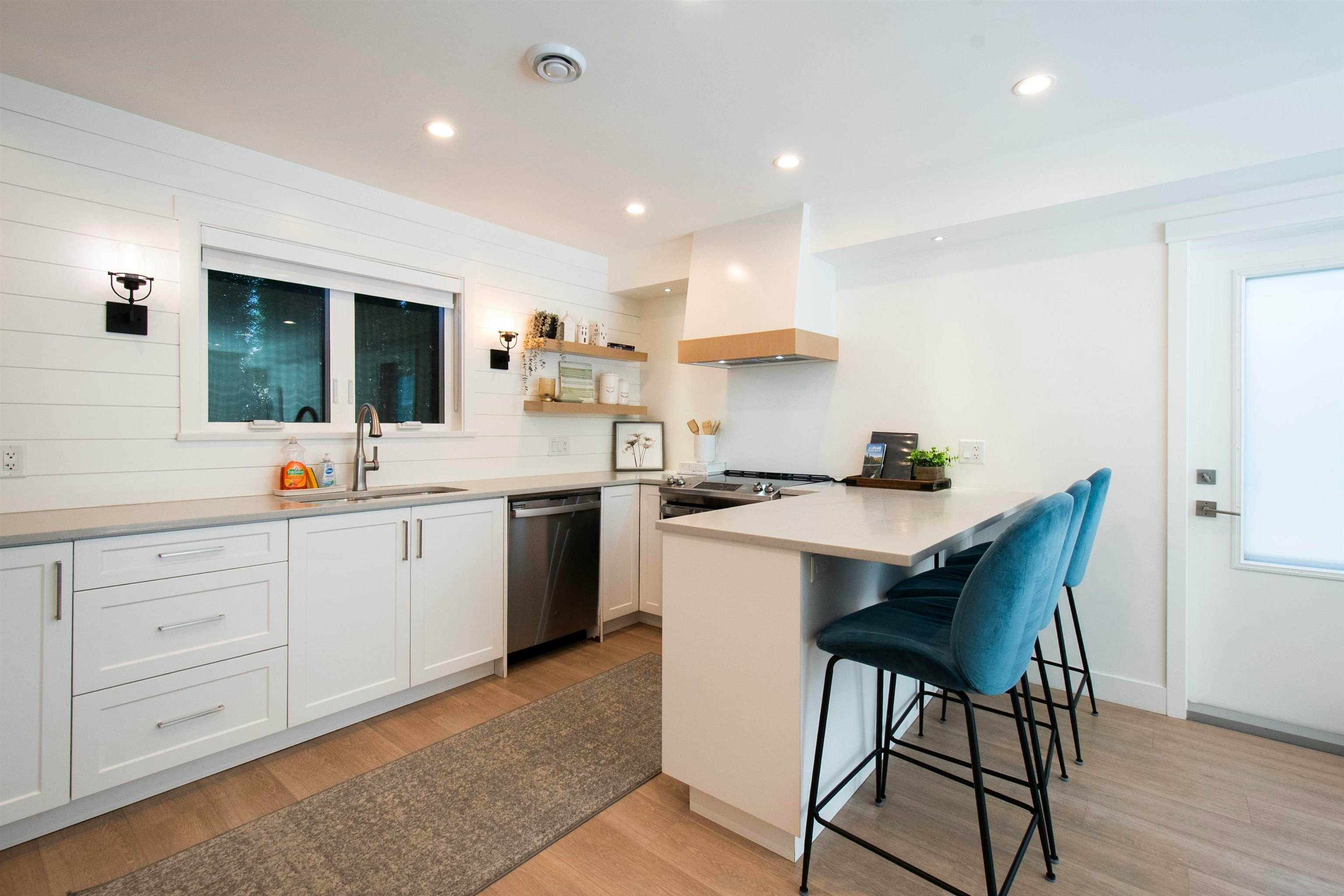 361 W 19th Street, North Vancouver, BC, V7M 1X7 - 27
