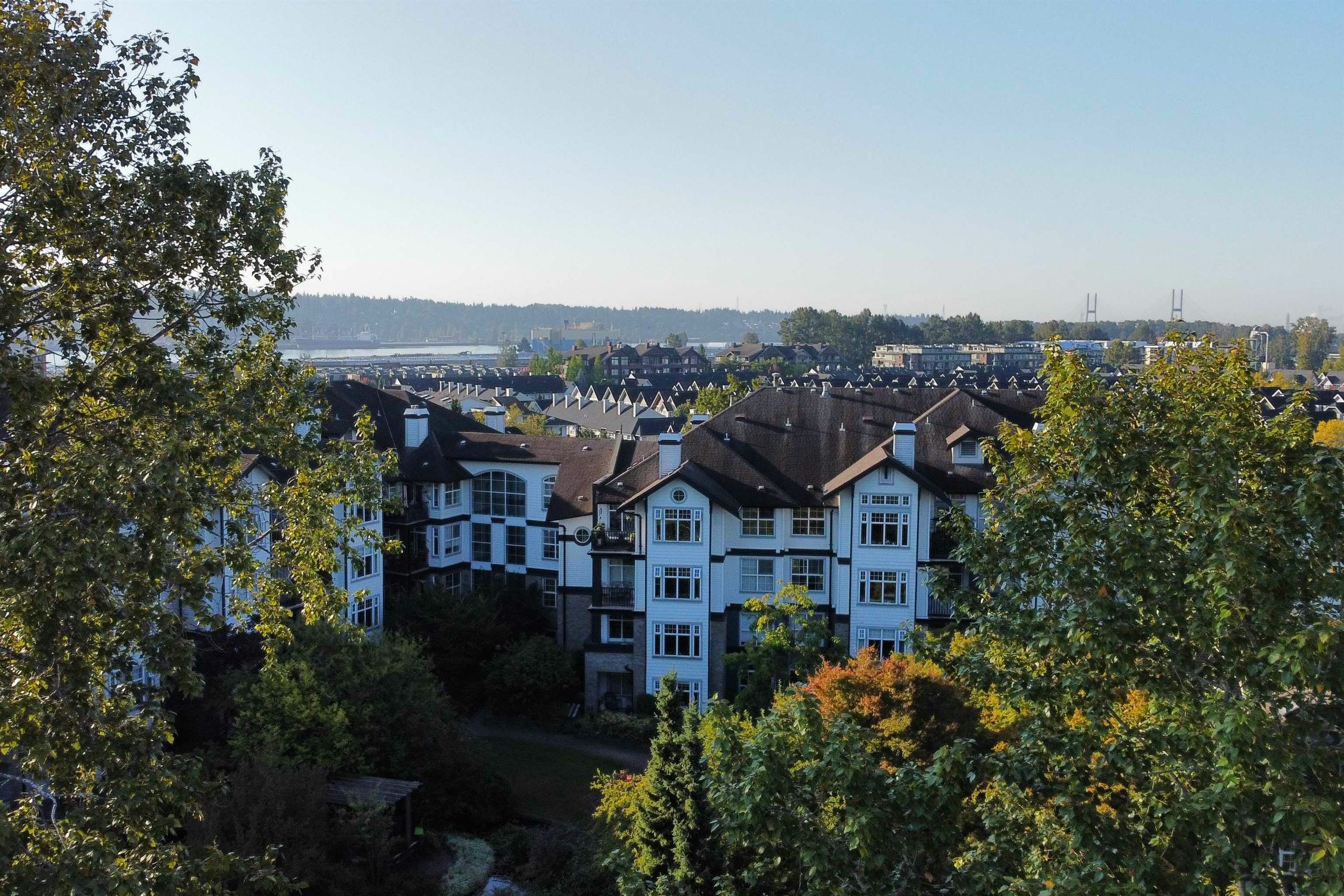 408-83 Star Crescent, New Westminster, BC, V3M 6X8 - 40