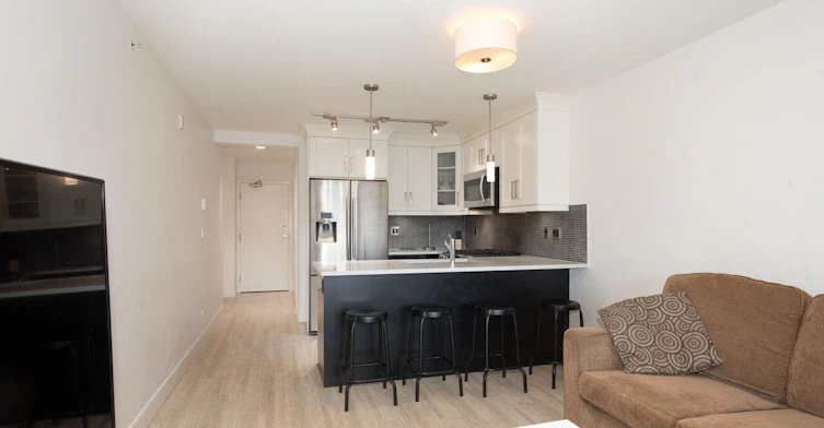4548 Hastings Street, Burnaby, BC, V5C 2K4 - 8