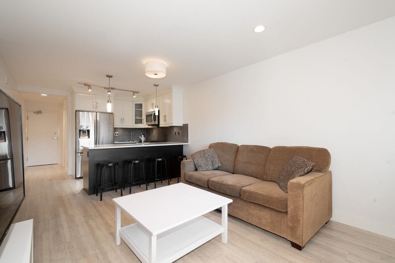 4548 Hastings Street, Burnaby, BC, V5C 2K4 - 6