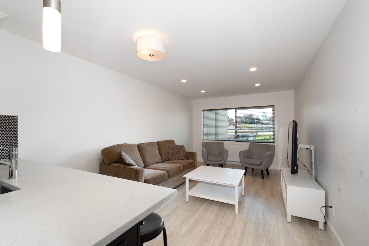 4548 Hastings Street, Burnaby, BC, V5C 2K4 - 4