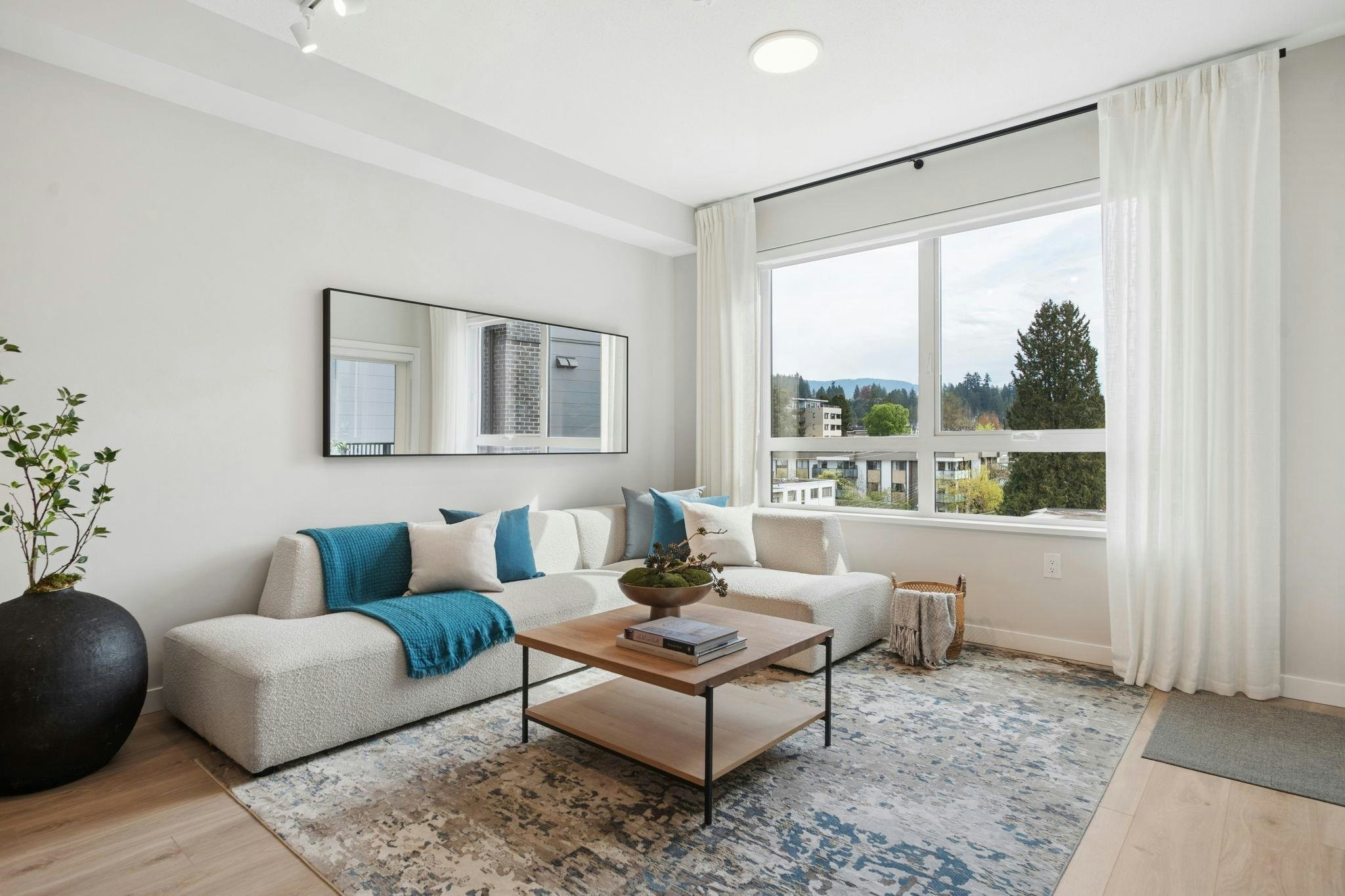 515-110 E 17th Street, North Vancouver, BC, V7L 0K4