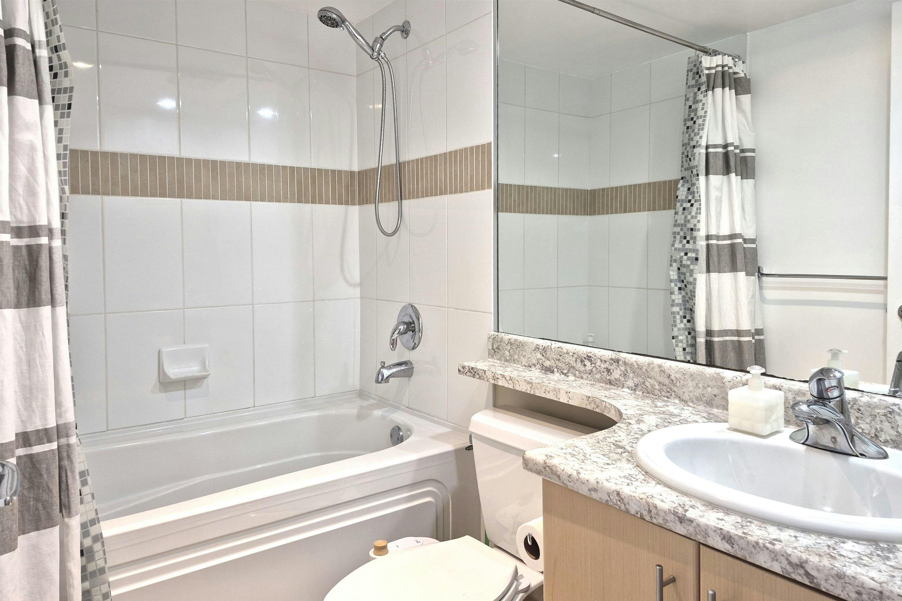 150 Prior Street, Vancouver, BC, V6A 0A6 - 20