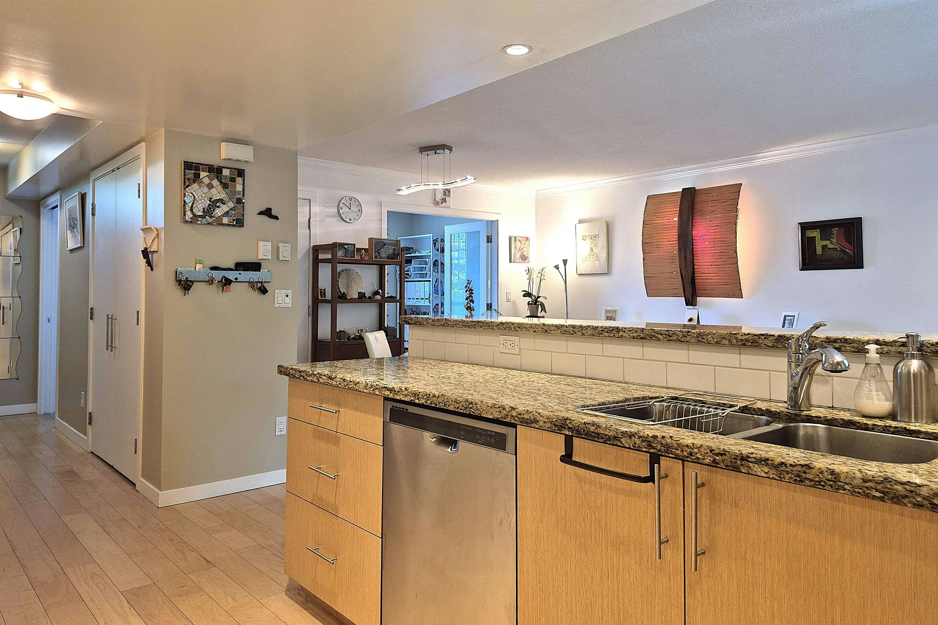 150 Prior Street, Vancouver, BC, V6A 0A6 - 4