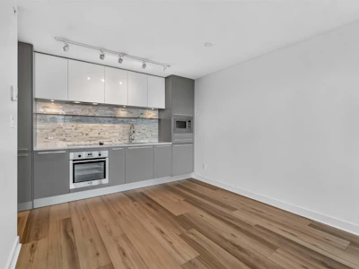2206-8131 Nunavut Lane - 4