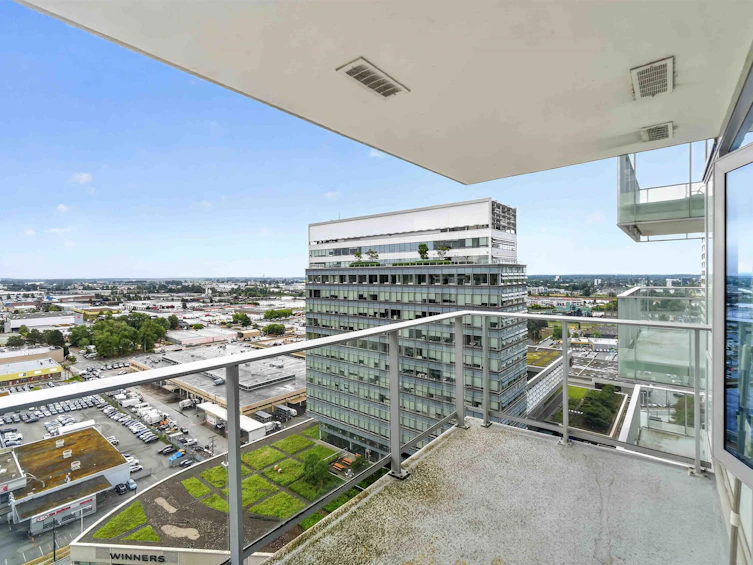 2206-8131 Nunavut Lane, Vancouver, BC, V5X 0E2 - 31