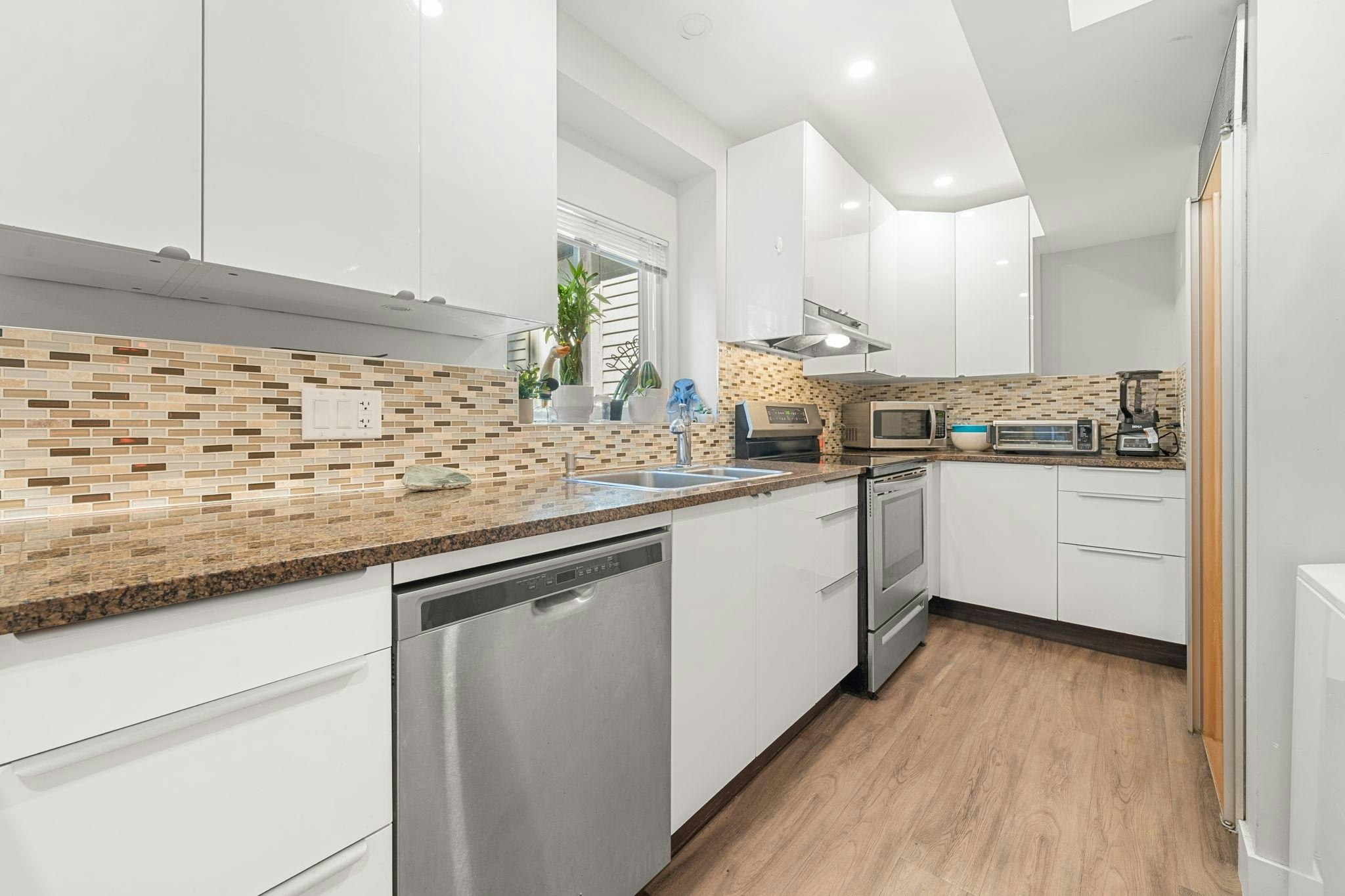 628 E 5th Street, North Vancouver, BC, V7L 1M7 - 33