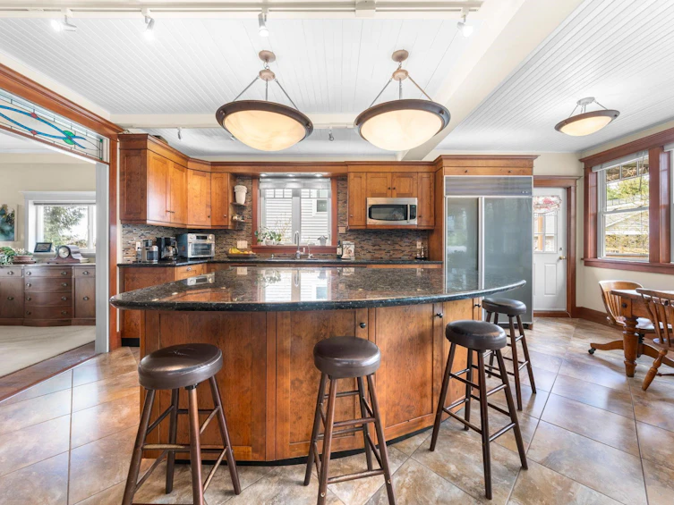 628 E 5th Street, North Vancouver, BC, V7L 1M7 - 16