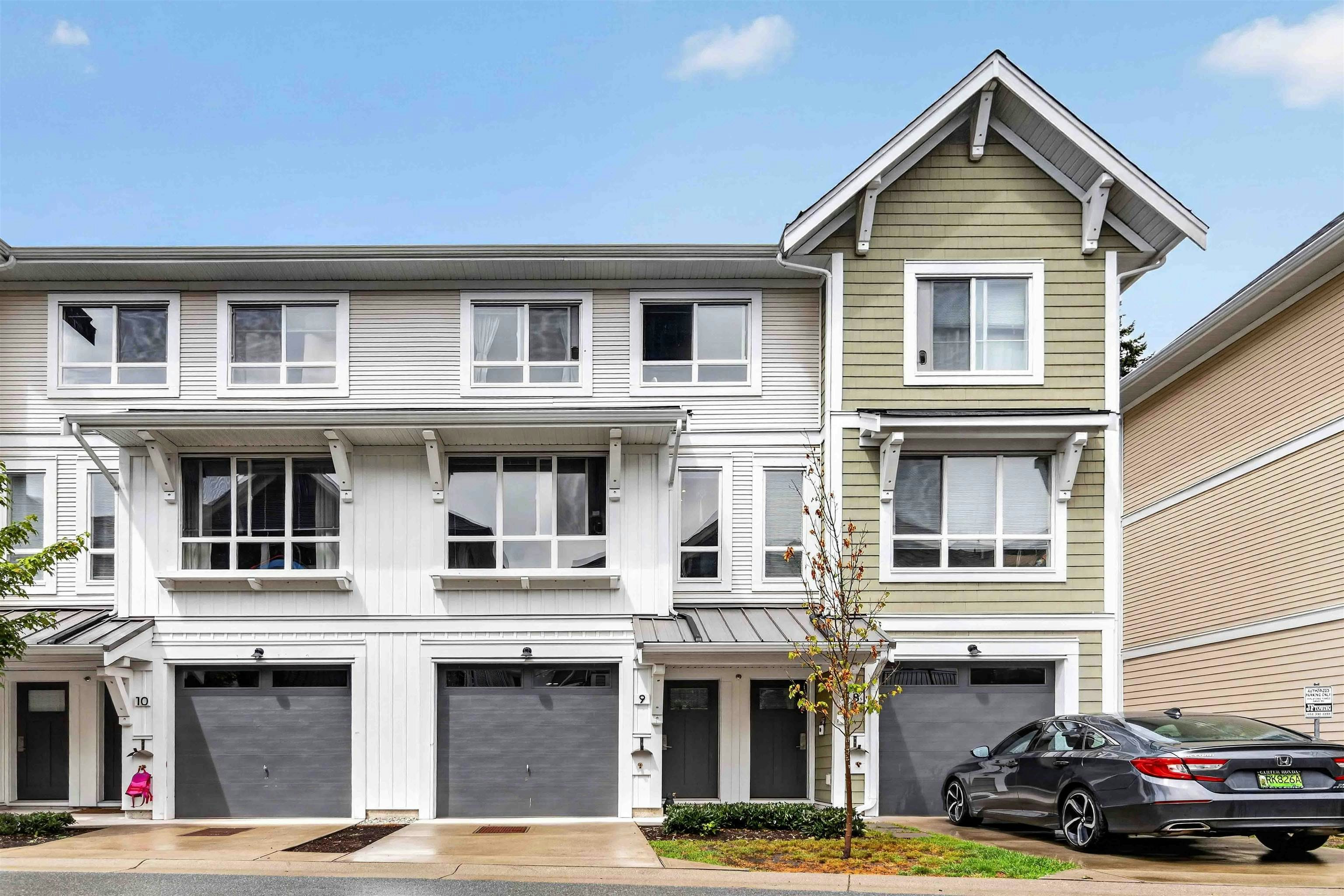 9-8335 Nelson Street - 2
