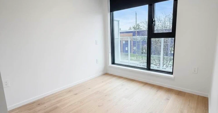 261-5189 Earles Street, Vancouver, BC, V5R 0M7 - 5