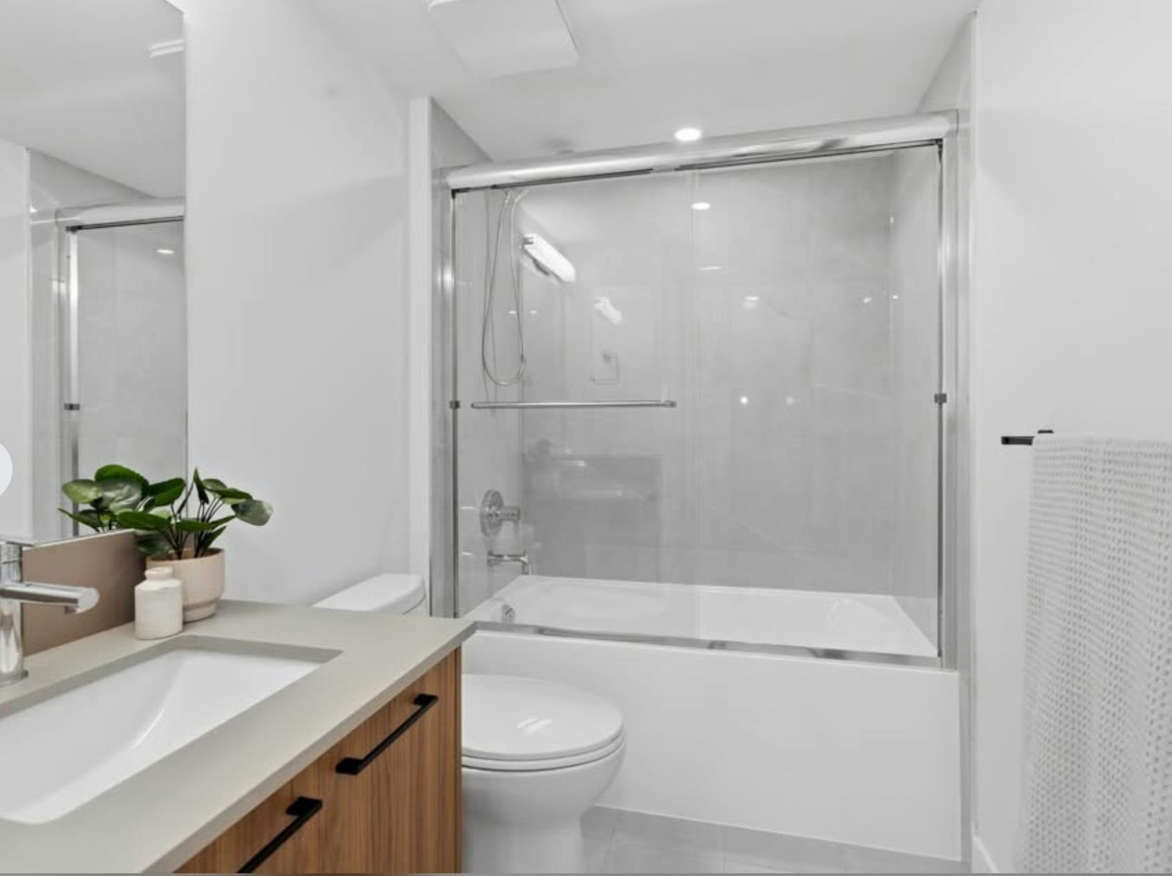 1-15638 24 Avenue, Surrey, BC, V4A 2J7 - 4