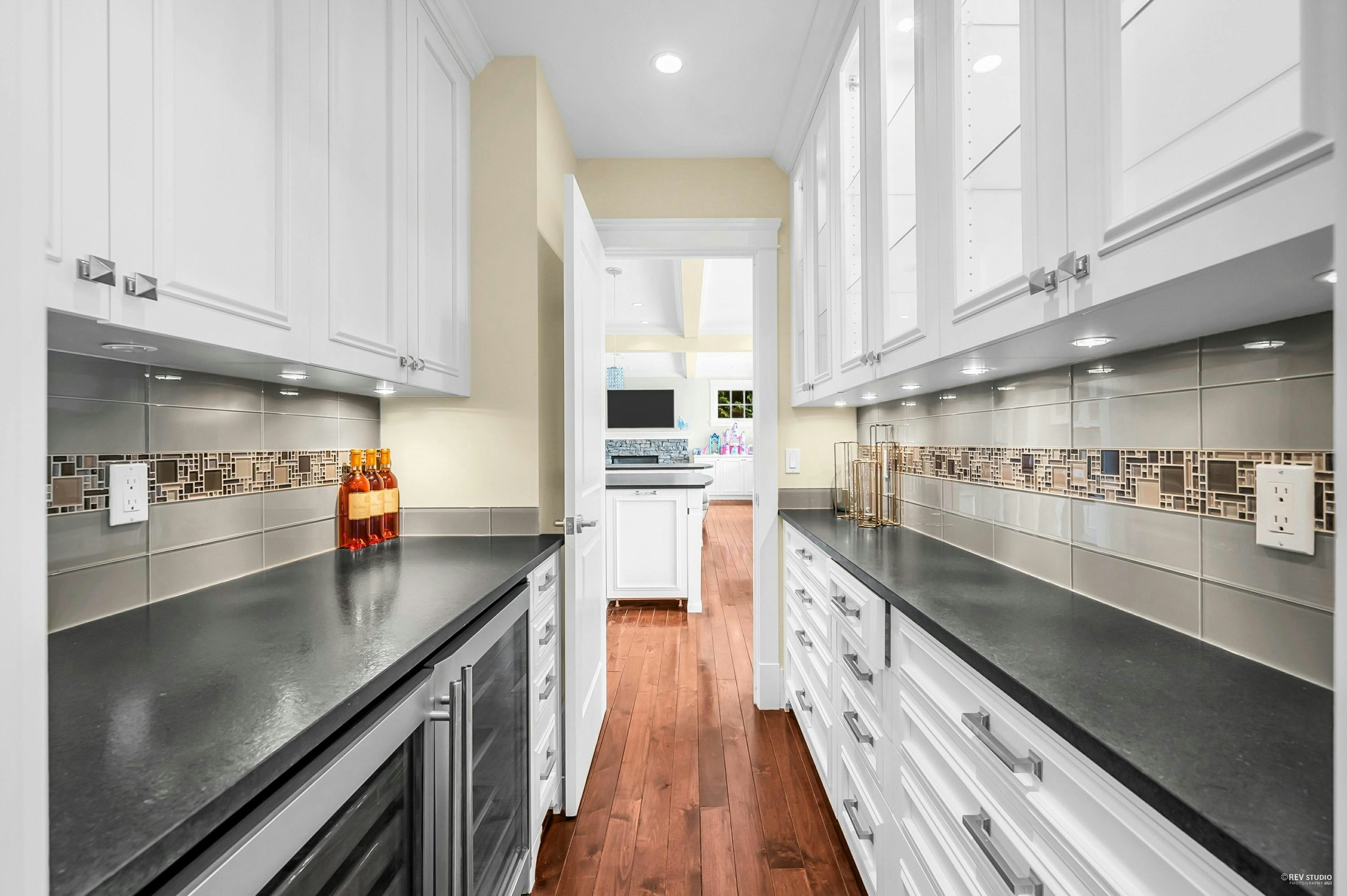 4668 Clovelly Walk, West Vancouver, BC, V7W 1H5 - 9