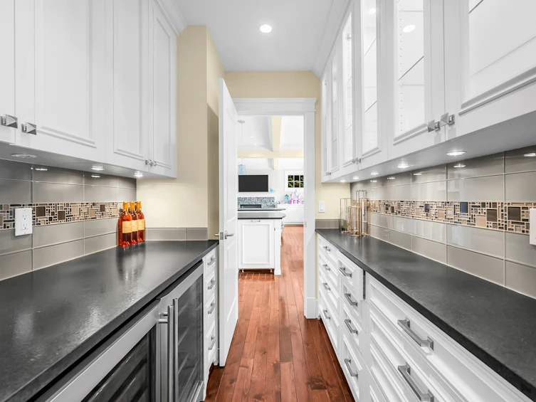 4668 Clovelly Walk, West Vancouver, BC, V7W 1H5 - 9