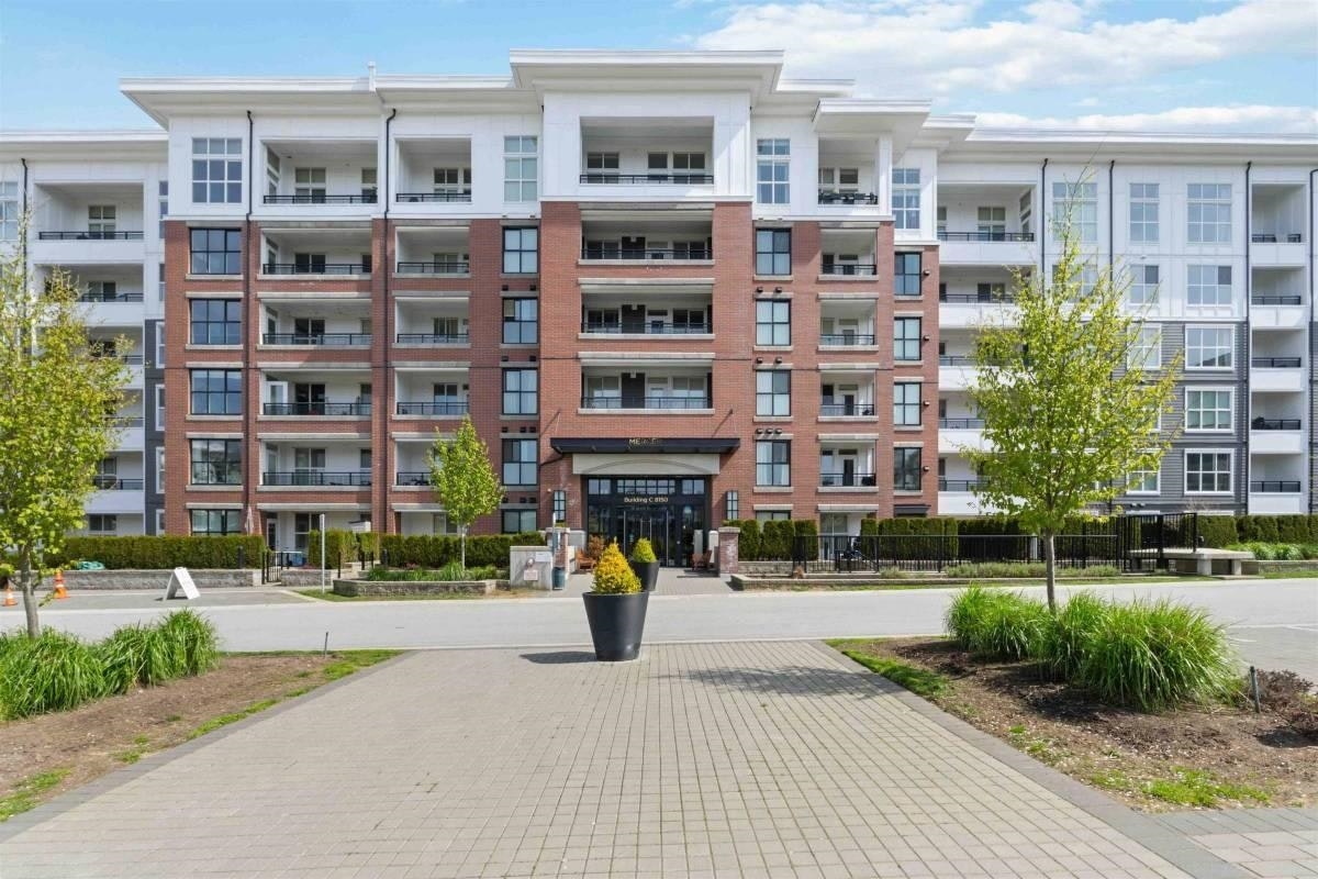 A311-8150 207 Street, Langley, BC, V2Y 4J5