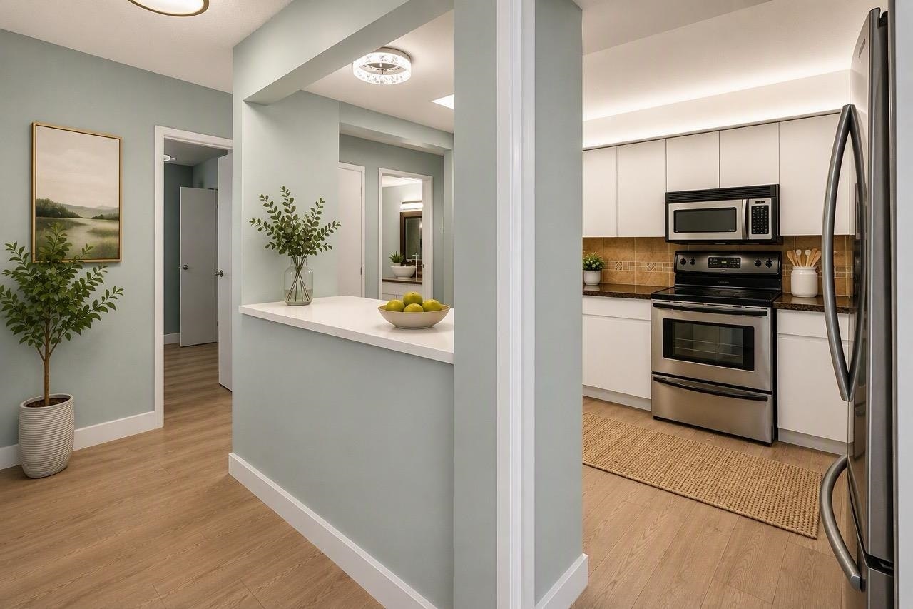 206-1340 Duches Avenue, West Vancouver, BC, V7T 1H6 - 7