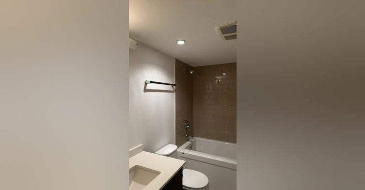 202-8965 160 Street, Surrey, BC, V4G 1N4 - 5
