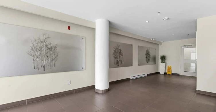 202-8965 160 Street, Surrey, BC, V4G 1N4 - 2